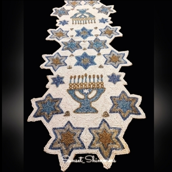 4pc Set Silver Hanukkah Napkin Rings Rhinestone Crystal Minorah 2.5" New - Picture 7 of 8